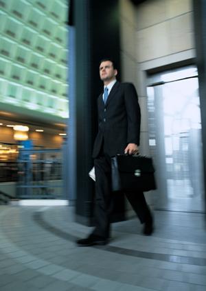 オリジナル性溢れるトレーナー作成方法のポイントとは?